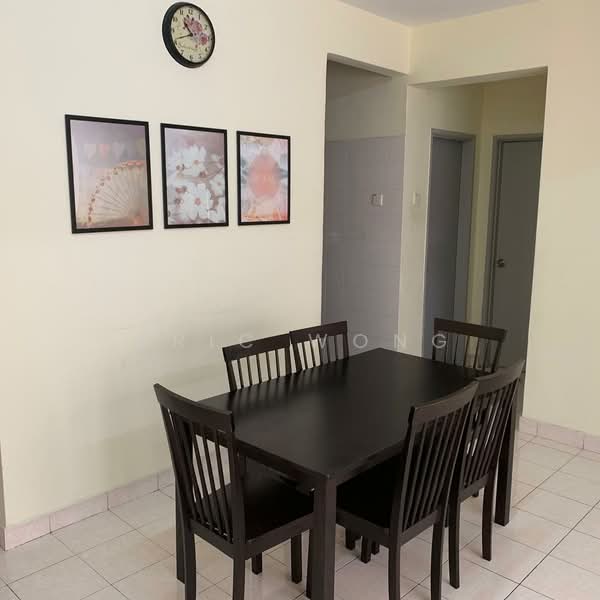 Apartment for Sale at Pangsapuri Saraka - Eric Wong - Dining Room - PropertyGuru.com.my