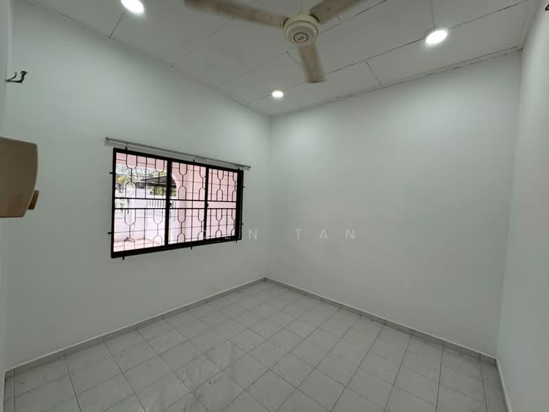 Rumah Teres 1 Tingkat untuk Dijual di Taman Sri Skudai (Skudai) - Iden Tan - Interior - PropertyGuru.com.my