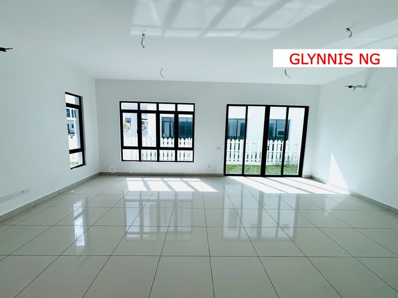 Semi-Detached House for Sale in Bandar Cassia (Batu Kawan) - Glynnis Ng - Living Room - PropertyGuru.com.my