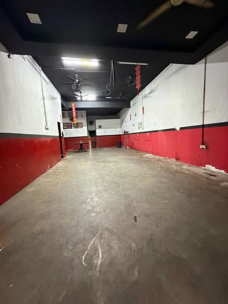 Shop for Rent in Taman Anggerik (Tampoi) - Jack Ching - Interior - PropertyGuru.com.my