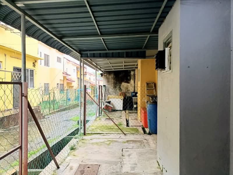 2-storey Terraced House for Sale in Balakong (Selangor) - Jordan Tang - Exterior - PropertyGuru.com.my