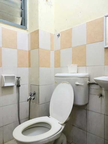 2-storey Terraced House for Sale in Balakong (Selangor) - Jordan Tang - Bathroom - PropertyGuru.com.my