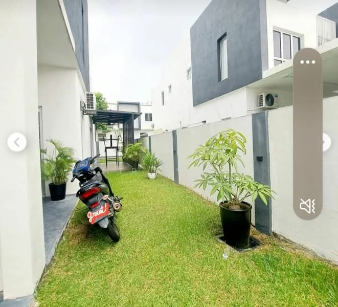 Rumah Teres 2-Tingkat untuk Dijual di Cyberjaya (Selangor) - Shirley Tan - Exterior - PropertyGuru.com.my