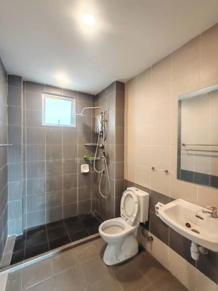Condominium for Rent at Sierra Residences - Renea Woo - Bathroom - PropertyGuru.com.my