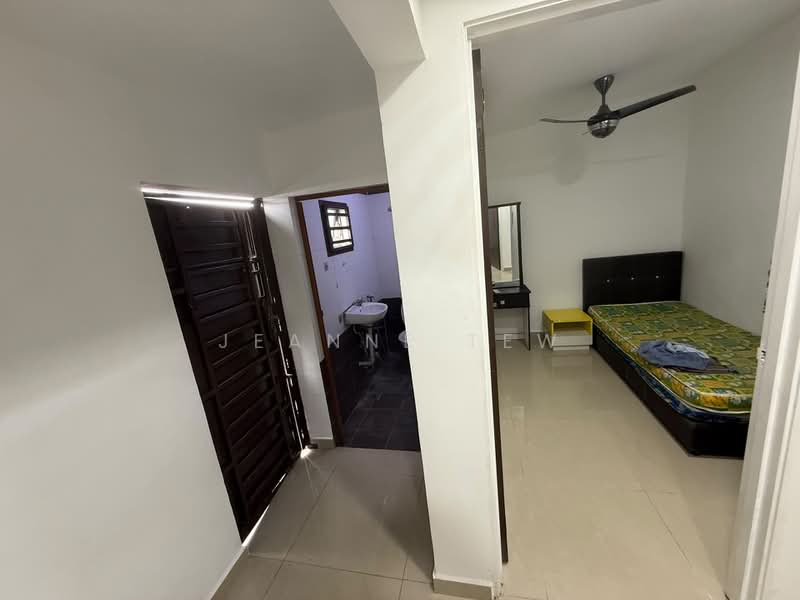 Rumah Teres 1 Tingkat untuk Disewa di Taman Abad (Johor Bahru) - Jeanne Tew - PropertyGuru.com.my