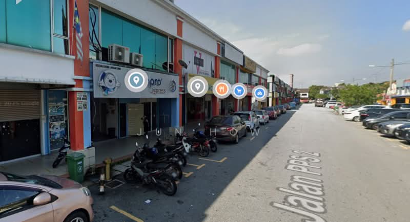 Shop for Sale in Pusat Perdagangan Selaseh (Batu Caves) - Jun How - Exterior - PropertyGuru.com.my