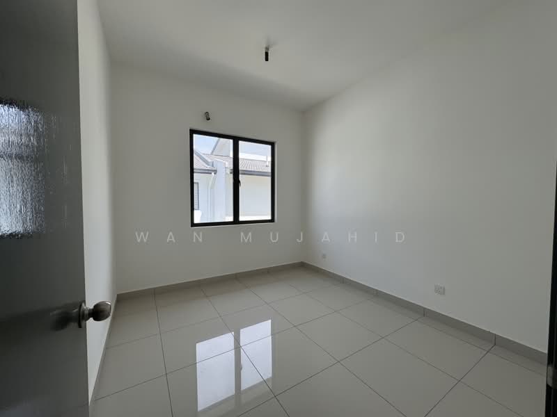 2-storey Terraced House for Sale in Telok Panglima Garang (Selangor) - Wan Mujahid - PropertyGuru.com.my