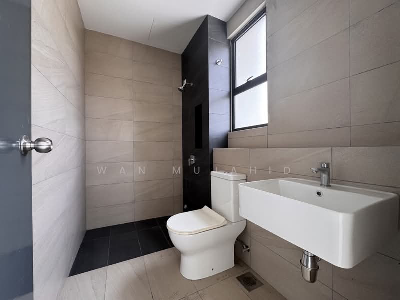 2-storey Terraced House for Sale in Telok Panglima Garang (Selangor) - Wan Mujahid - PropertyGuru.com.my