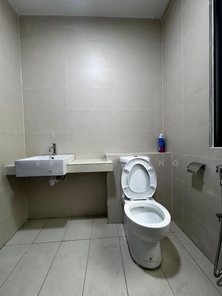 Service Residence for Sale at 8Scape Residence @ Sutera - Kratos Wong - PropertyGuru.com.my