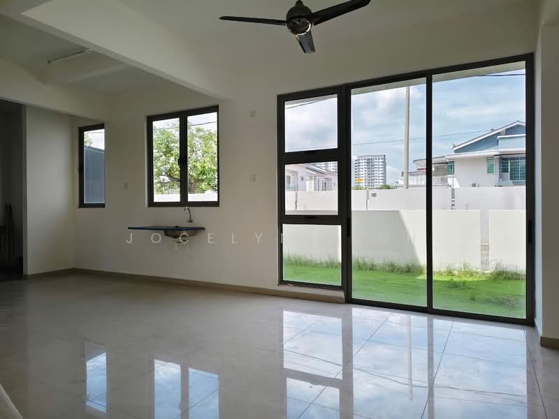 Semi-Detached House for Sale in Taman Sungai Rambai (Bukit Mertajam) - Jocelyn Neoh - Living Room - PropertyGuru.com.my