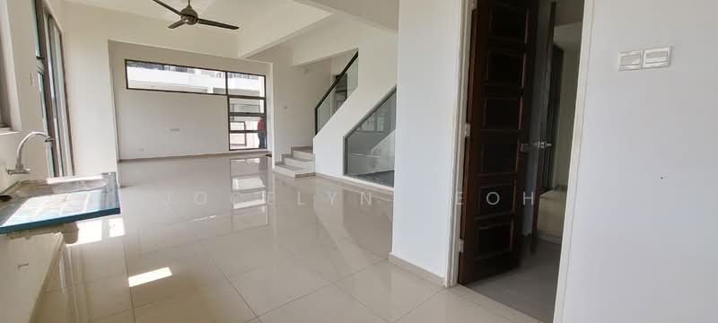 Semi-Detached House for Sale in Taman Sungai Rambai (Bukit Mertajam) - Jocelyn Neoh - Living Room - PropertyGuru.com.my