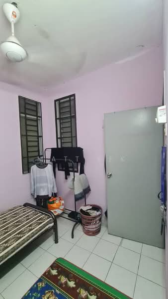 Flat for Rent at Taman Larkin Idaman Plot C - Matt Kek - Bedroom - PropertyGuru.com.my