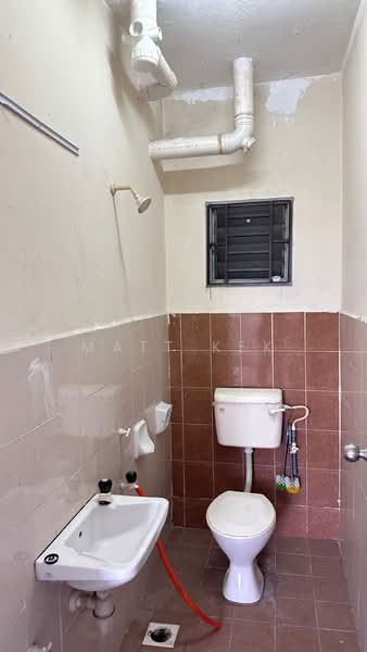 Flat for Rent at Taman Larkin Idaman Plot C - Matt Kek - Bathroom - PropertyGuru.com.my