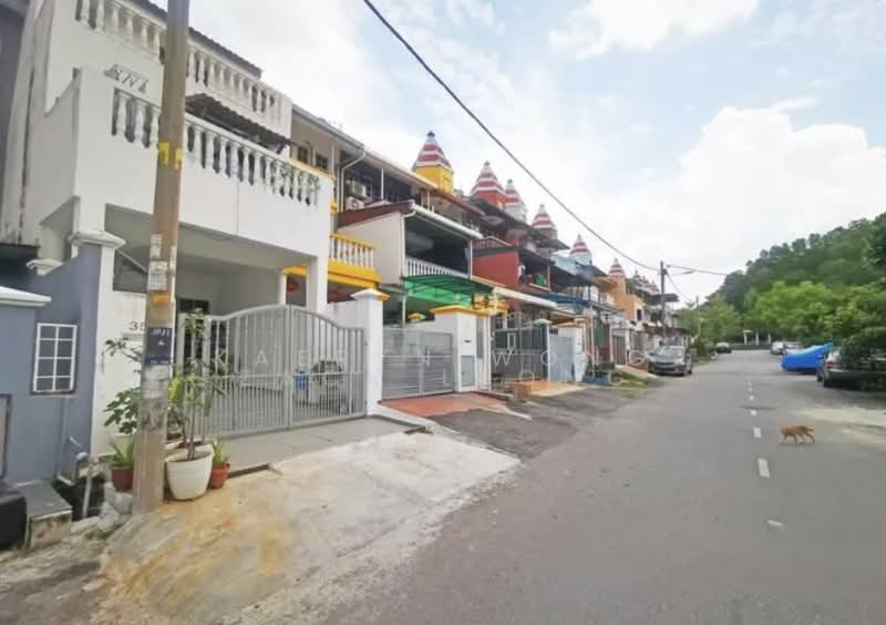 Rumah Teres untuk Dijual di Batu 9 (Cheras) - Kaeryn Wong - Exterior - PropertyGuru.com.my