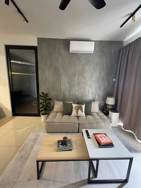 Kondominium untuk Disewa di Platinum Splendor Residence - Chee Seng - Living Room - PropertyGuru.com.my