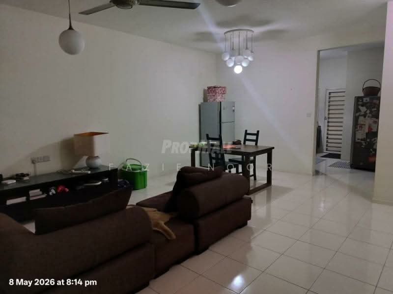 Rumah Teres 2 Tingkat untuk Dijual di Sunway Alam Suria (Shah Alam) - Fazie Noor - Living Room - PropertyGuru.com.my