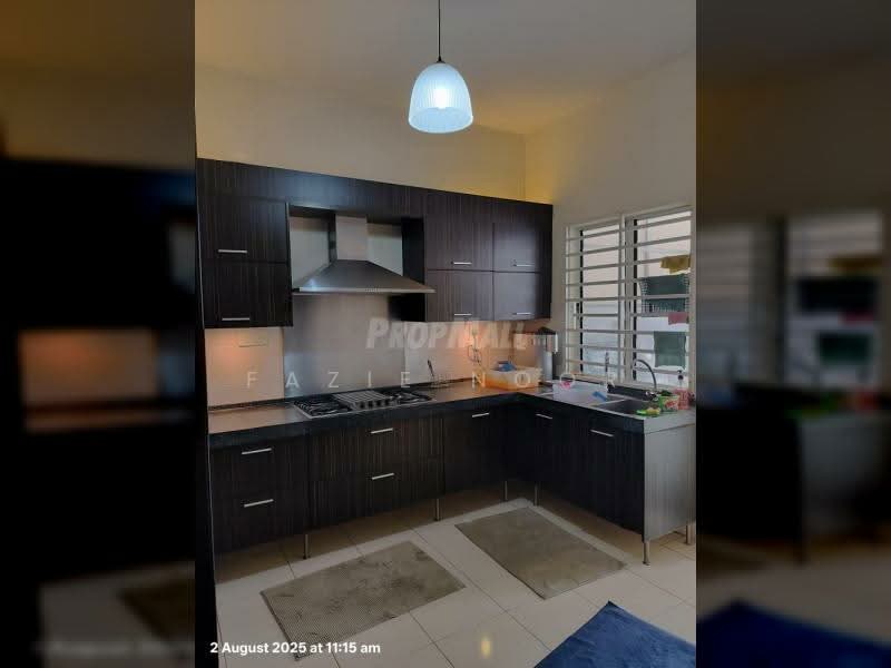 Rumah Teres 2 Tingkat untuk Dijual di Sunway Alam Suria (Shah Alam) - Fazie Noor - Kitchen - PropertyGuru.com.my