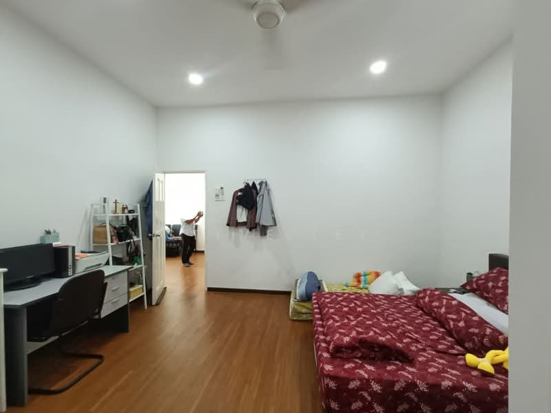 Semi-Detached House for Sale in Johor Bahru (Johor) - Steve Tey - Bedroom - PropertyGuru.com.my