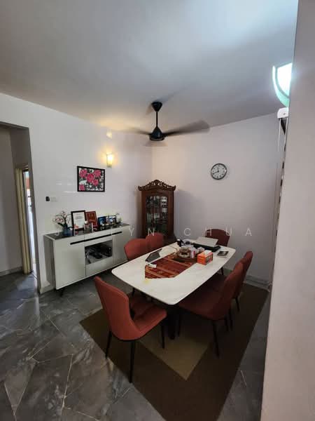 Rumah Teres 2 Tingkat untuk Dijual di Usj 17 (Subang Jaya) - Jeslyn Chua - Dining Room - PropertyGuru.com.my