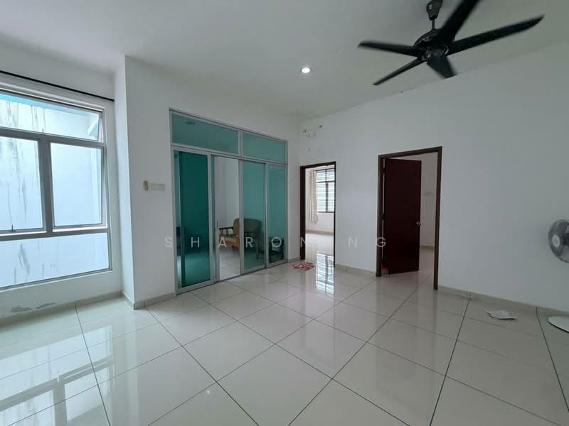 2.5-storey Terraced House for Sale in Rini Hills 2 (Skudai) - Sharon Ng - Living Room - PropertyGuru.com.my