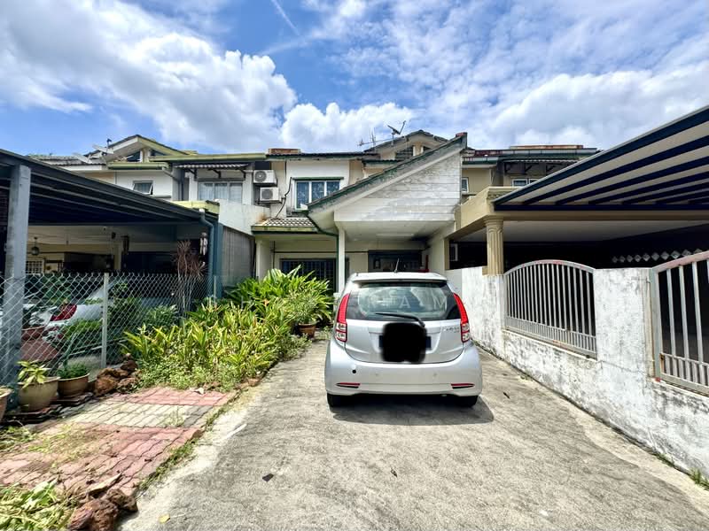 Rumah Teres 2 Tingkat untuk Dijual di Bukit Rimau (Shah Alam) - Ishak Ramli - Exterior - PropertyGuru.com.my