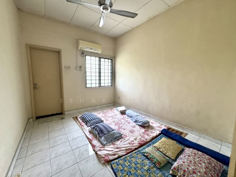 Rumah Teres 2 Tingkat untuk Dijual di Bukit Rimau (Shah Alam) - Ishak Ramli - PropertyGuru.com.my