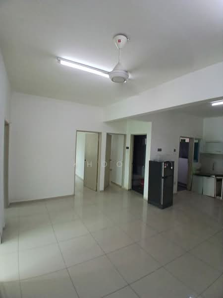 Kondominium untuk Disewa di Ehsan Residence - KHOO . - Living Room - PropertyGuru.com.my