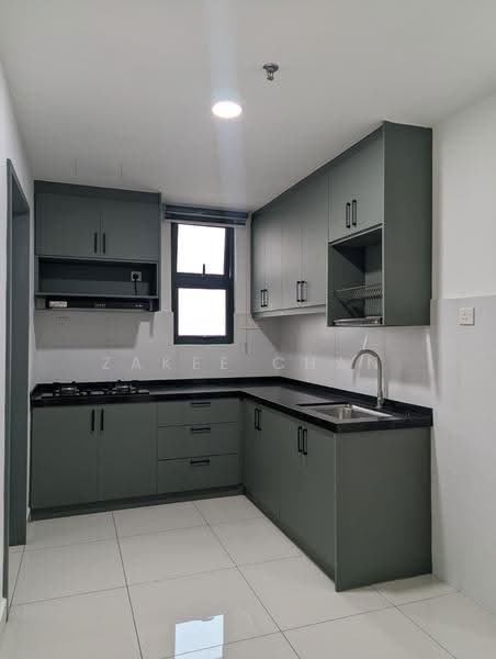 Kediaman Servis untuk Dijual di TRIO By Setia - Zakee Chan - Kitchen - PropertyGuru.com.my