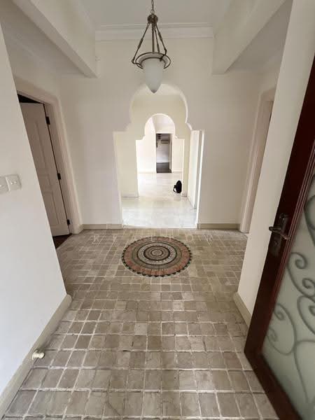 Bungalow House for Rent in Ampang (Selangor) - Fadzli Realtor - Entrance - PropertyGuru.com.my