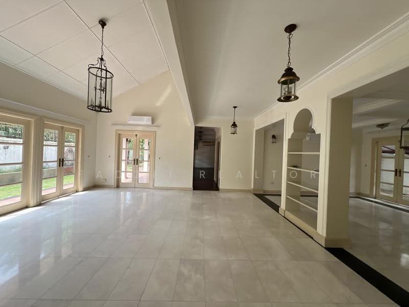 Bungalow House for Rent in Ampang (Selangor) - Fadzli Realtor - Living Room - PropertyGuru.com.my