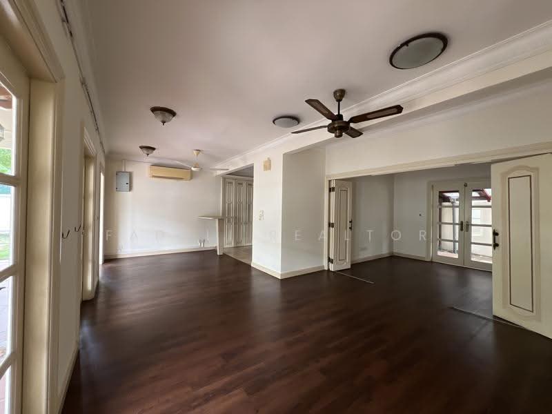 Bungalow House for Rent in Ampang (Selangor) - Fadzli Realtor - Living Room - PropertyGuru.com.my