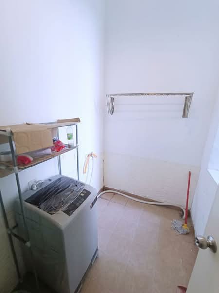 Service Residence for Sale at D'Summit Residences - Michelle Kueh - Interior - PropertyGuru.com.my