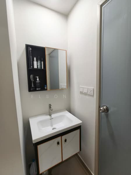 Servis Apartment untuk Disewa di Metropol - Elson Dee - Bathroom - PropertyGuru.com.my