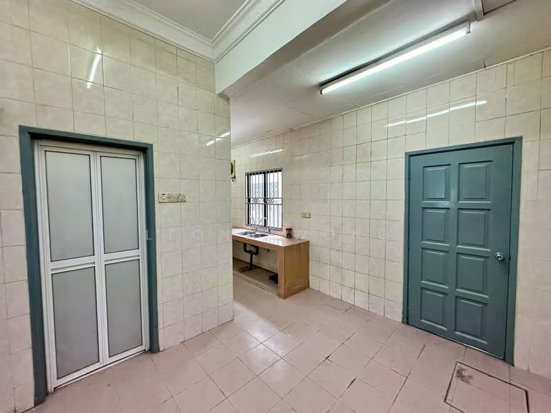 2-storey Terraced House for Sale in Taman Puchong Prima (Puchong) - Leona Wong - Kitchen - PropertyGuru.com.my