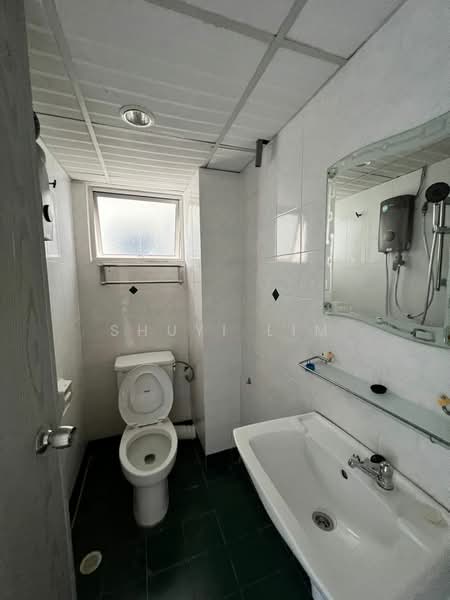 Condominium for Rent at N-Park Condominium - Shuyi Lim - Bathroom - PropertyGuru.com.my