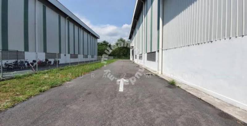 Gudang untuk Dijual di Puchong (Selangor) - Adzura Zamedin - Exterior - PropertyGuru.com.my