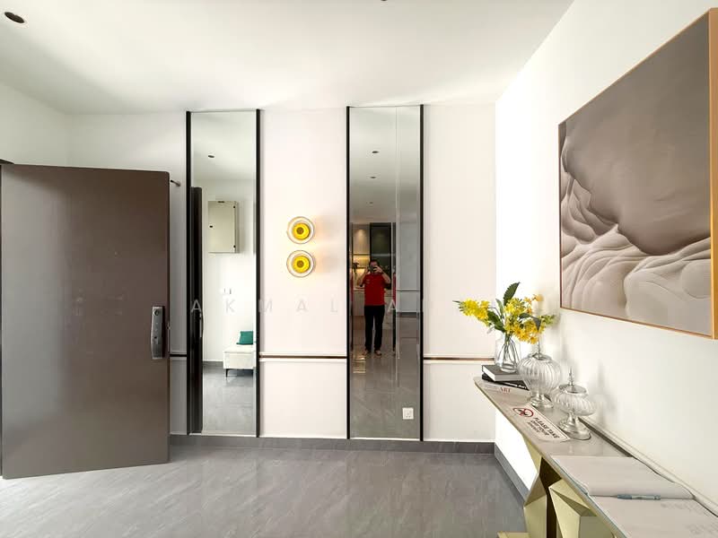 Rumah Teres 2 Tingkat untuk Dijual di Bangi (Selangor) - Akmal Adam - Entrance - PropertyGuru.com.my