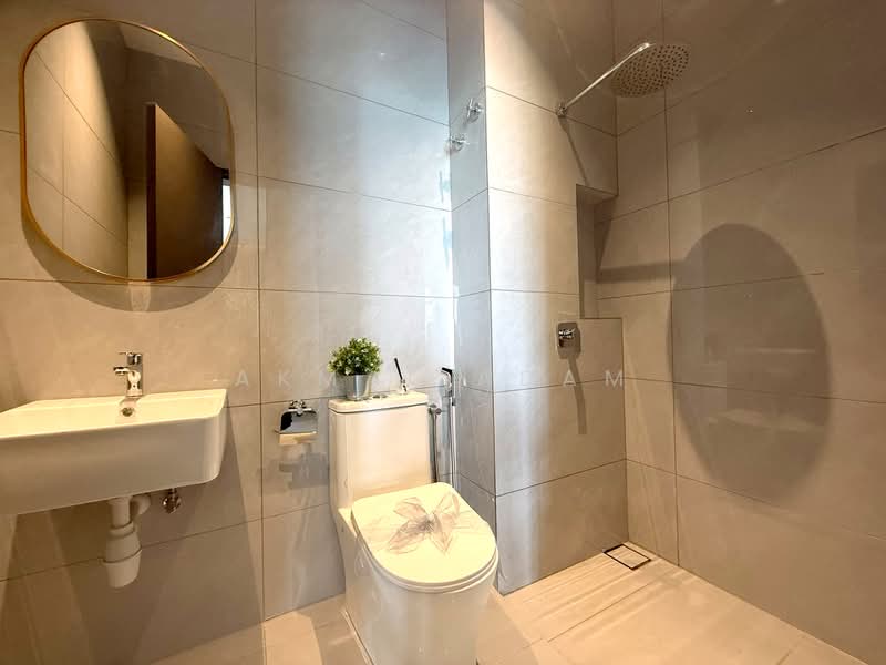 Rumah Teres 2 Tingkat untuk Dijual di Bangi (Selangor) - Akmal Adam - Bathroom - PropertyGuru.com.my