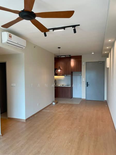 Servis Apartment untuk Dijual di Maya Bay Residences @ Gamuda Cove - Tank Tan - Kitchen - PropertyGuru.com.my