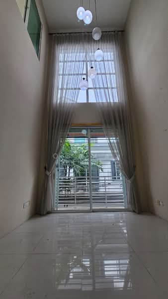 Semi-Detached House for Sale in Taman Mahkota Mutiara (Cheras) - Obama Seah - PropertyGuru.com.my