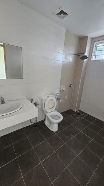 Semi-Detached House for Sale in Taman Mahkota Mutiara (Cheras) - Obama Seah - PropertyGuru.com.my