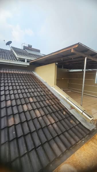 Semi-Detached House for Sale in Taman Mahkota Mutiara (Cheras) - Obama Seah - PropertyGuru.com.my
