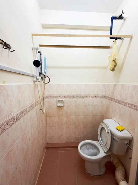 Kondominium untuk Disewa di Jay Series (Greenlane Heights Block J) - Bosco Teoh - Bathroom - PropertyGuru.com.my