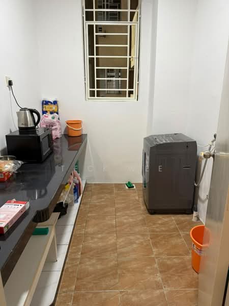 Kondominium untuk Disewa di Platinum Lake PV 15 - Teck Wee - Kitchen - PropertyGuru.com.my