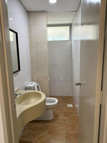 Kondominium untuk Disewa di Platinum Lake PV 15 - Teck Wee - Bathroom - PropertyGuru.com.my