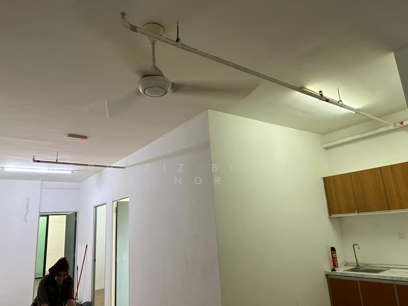 Servis Apartment untuk Dijual di Suria Jaya - Norhafiz Bin Mohd Nor - Kitchen - PropertyGuru.com.my