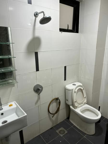Servis Apartment untuk Dijual di Suria Jaya - Norhafiz Bin Mohd Nor - Bathroom - PropertyGuru.com.my