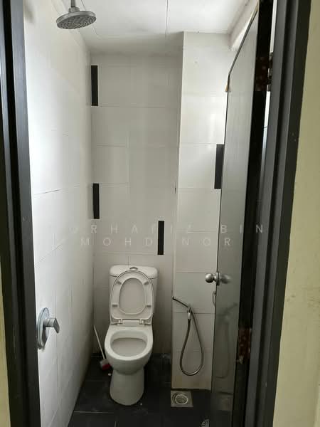 Servis Apartment untuk Dijual di Suria Jaya - Norhafiz Bin Mohd Nor - Bathroom - PropertyGuru.com.my