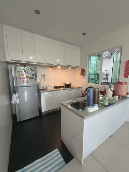 Pangsapuri untuk Dijual di Lembah Shantung Apartment - Stev Yap - Kitchen - PropertyGuru.com.my