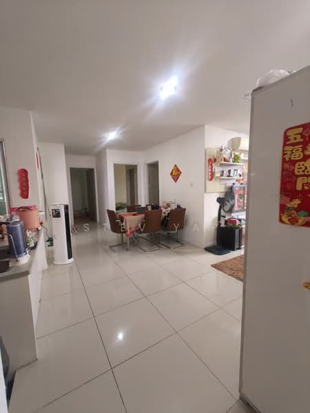 Pangsapuri untuk Dijual di Lembah Shantung Apartment - Stev Yap - Dining Room - PropertyGuru.com.my